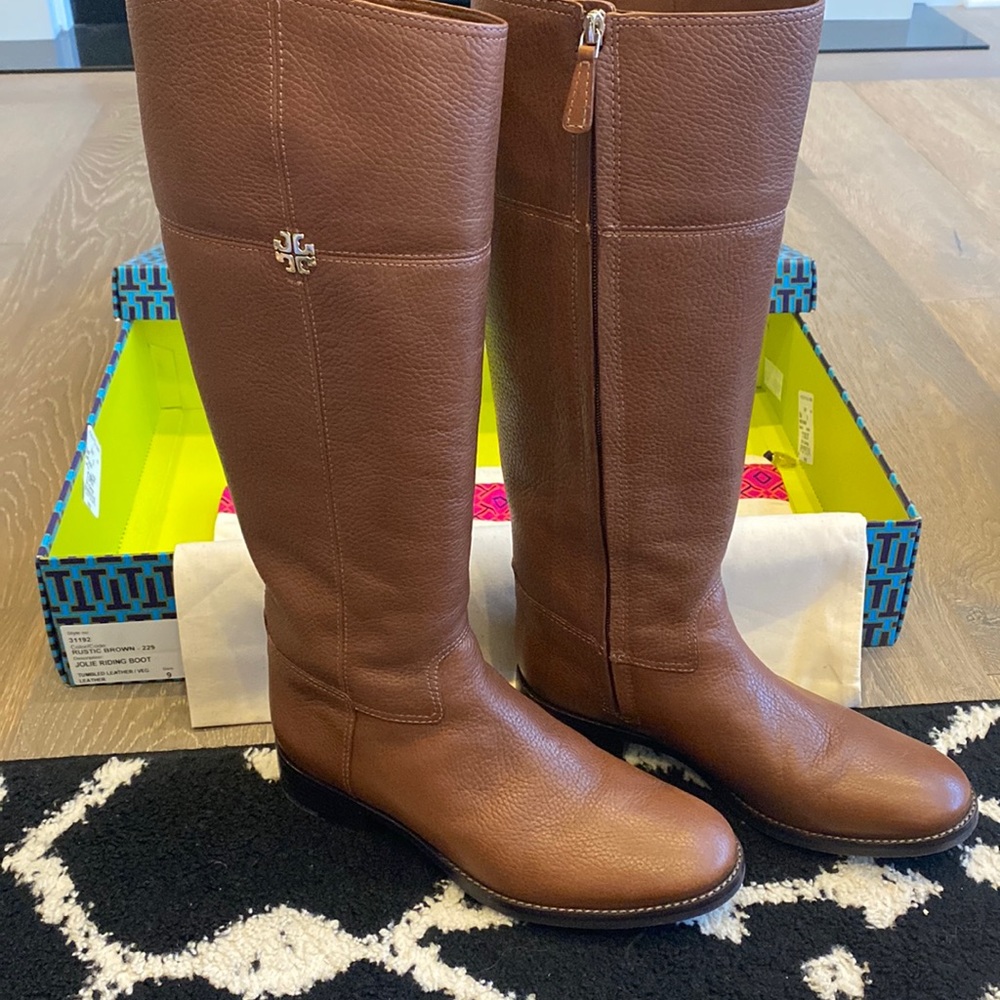 Excellent condition tall Tory Burch brown riding boots size 9